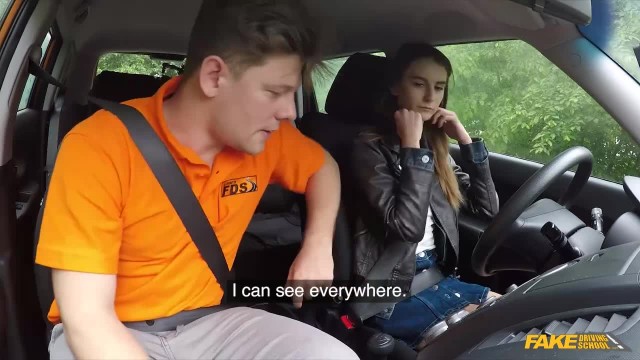 Жаркий отсос и секс в машине - #3