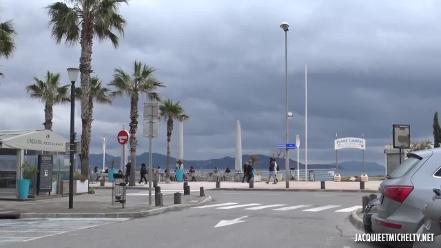 Девица в чулках села на член - #1