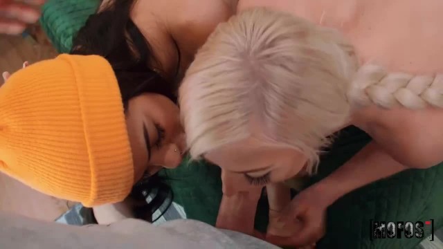 Подруги даже трахаются вместе